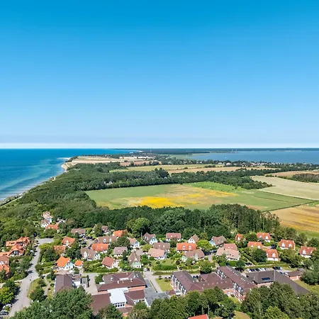 Ferienhaussiedlung Strandperlen Sanddornhof 6b * Wustrow (Fischland)